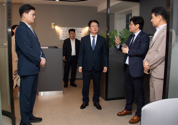 박광종 광주국세청장, 회계세무통합비즈니스센터 방문